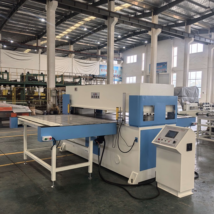 XYJ-3 單/雙工位裁切成型機